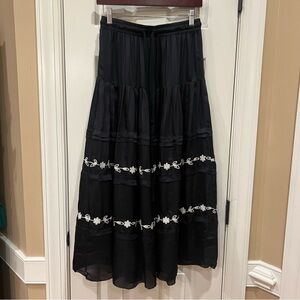 The GREAT Tiered Maxi Skirt Black with White Flowers Floral Embroidered Boho S